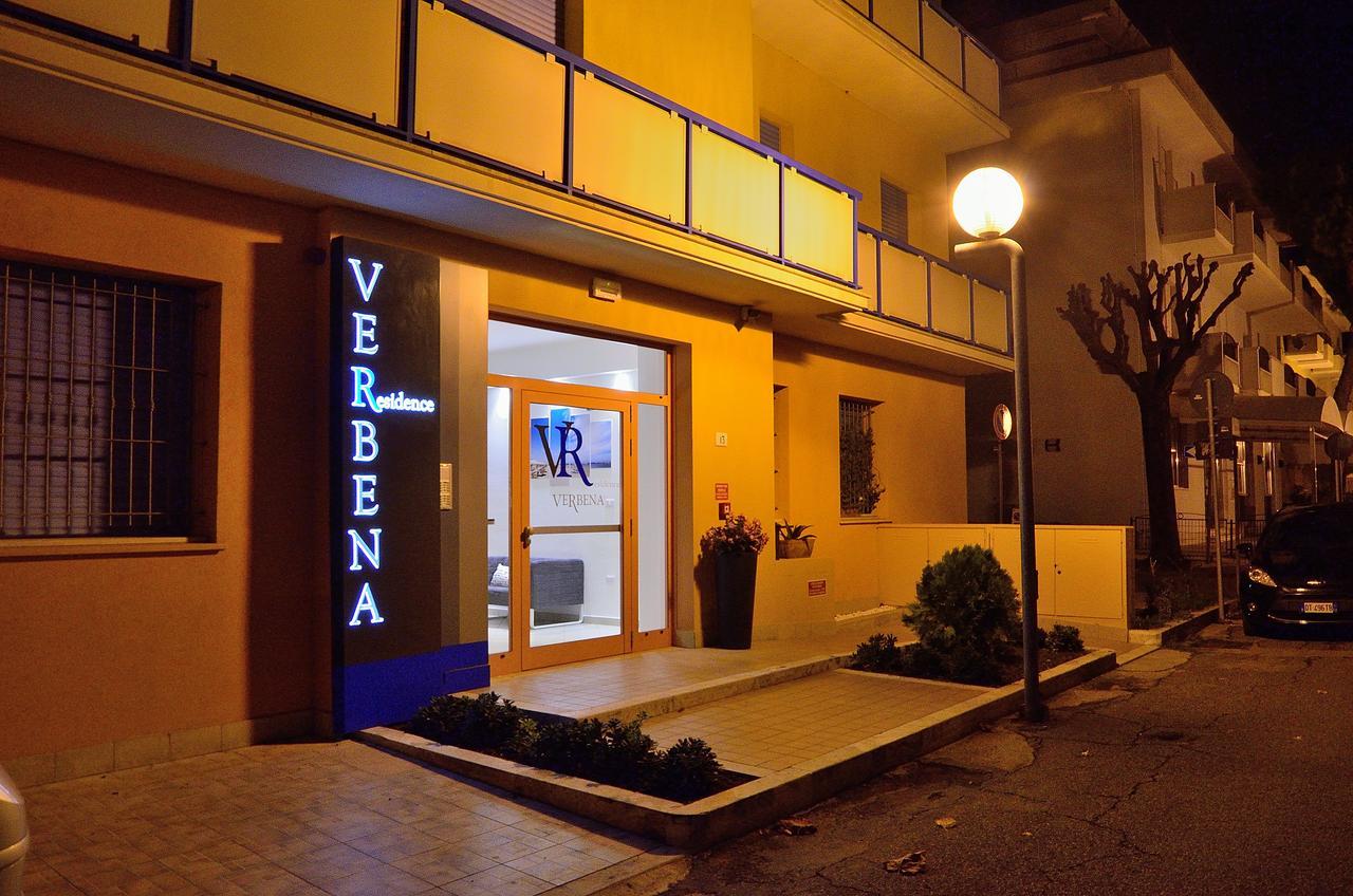 Residence Verbena Rímini Exterior foto